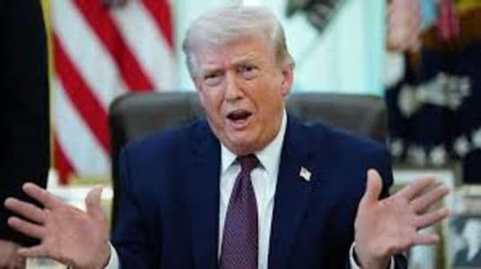 trump_umumkan_serangan_ke_iran_jembatan_b1_di_karaj_hancur