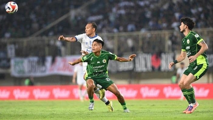 tekuk_psis_tiga_gol_tanpa_balas_pss_sleman_promosi_ke_super_league