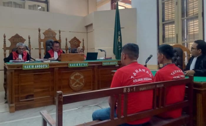 hakim_tunda_sidang_putusan_dua_penjual_sabu_500_gram_ke_polisi_di_medan_