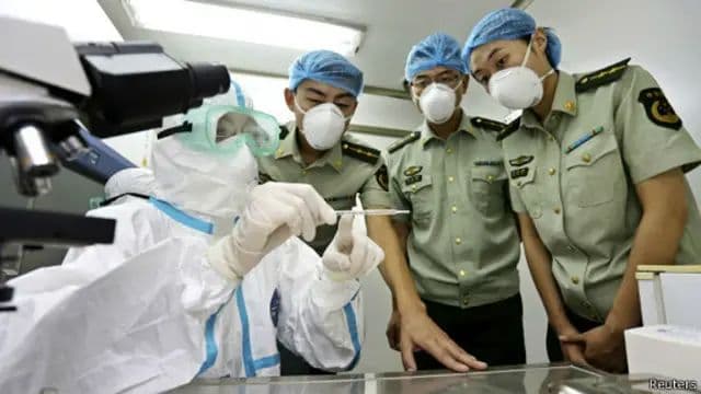 as_pasang_alat_uji_ebola_di_bandara_jelang_piala_dunia_fifa_2026