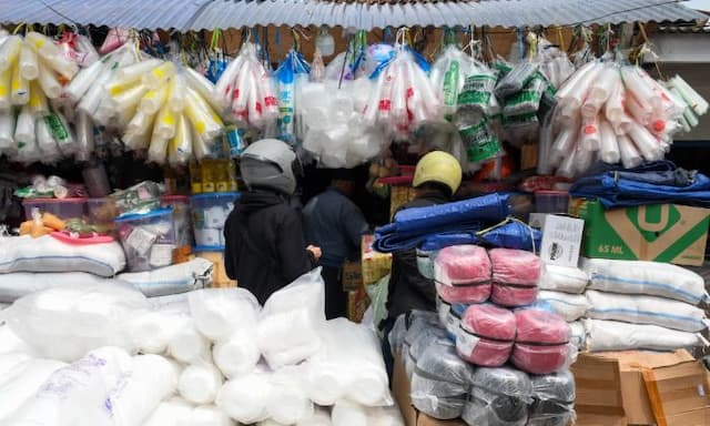impor_plastik_indonesia_melonjak_di_awal_2026