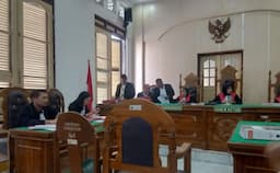 kurir_sabu_10_kg_dan_23_ribu_butir_ekstasi_di_medan_dibui_seumur_hidup_rekannya_12_tahun