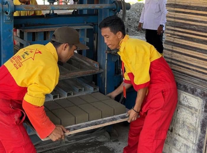 200_ribu_paving_block_buatan_warga_binaan_pemasyarakatan_rutan_medan_ludes_terjual