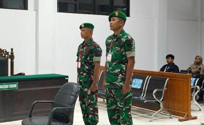 dua_anggota_tni_divonis_satu_tahun_penjara_karena_jual_sisik_trenggiling
