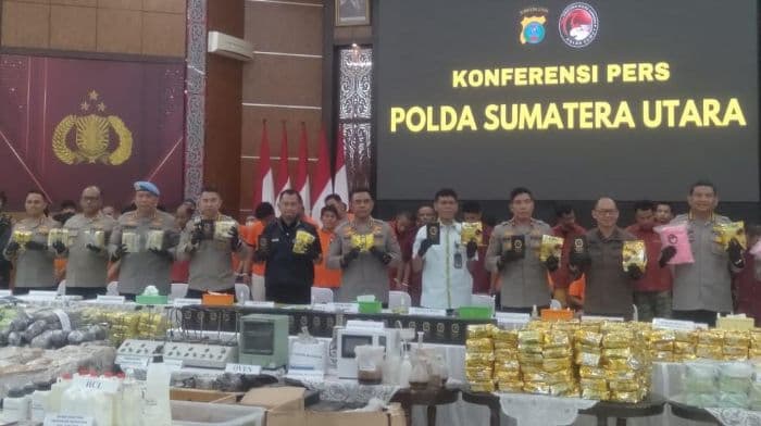 polda_sumut_sita_12_ton_sabu_enam_bulan_terakhir
