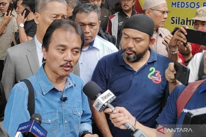 roy_suryo_dijadwalkan_diperiksa_soal_laporan_ijazah_jokowi