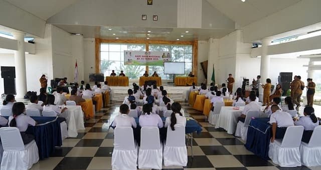 hari_anak_nasional_di_toba_lomba_cerdas_cermat_smp_disiapkan_cetak_sdm_berdaya_saing