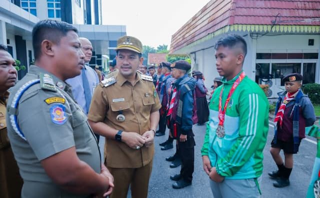 wali_kota_tebing_tinggi_lepas_kontingen_pramuka_ke_jambore_nasional_xii_2026
