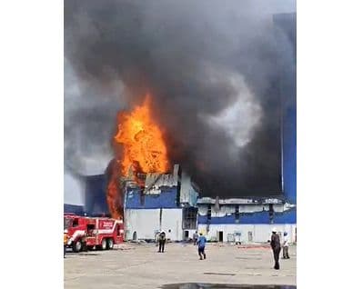 pabrik_pt_evyap_di_simalungun_terbakar_damkar_dari_tiga_pos_dikerahkan