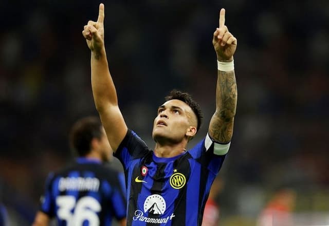 tak_tergoda_rayuan_barcelona_lautaro_martinez_tetap_setia_di_inter_milan_