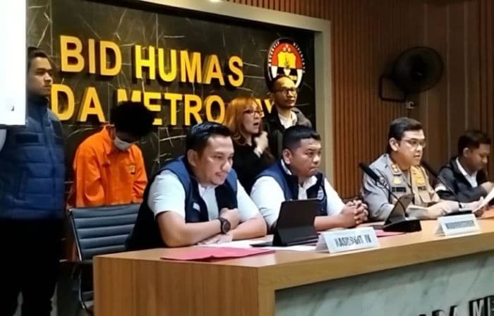 bjorka_ditangkap_kronologi_wft_retas_49_juta_data_nasabah_bank