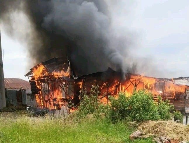 gudang_di_pagurawan_batu_bara_ludes_terbakar_kerugian_capai_puluhan_juta