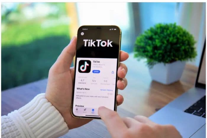 heboh_tiktok_dibekukan_pemerintah_dpr_desak_taat_regulasi_agar_umkm_tak_jadi_korban