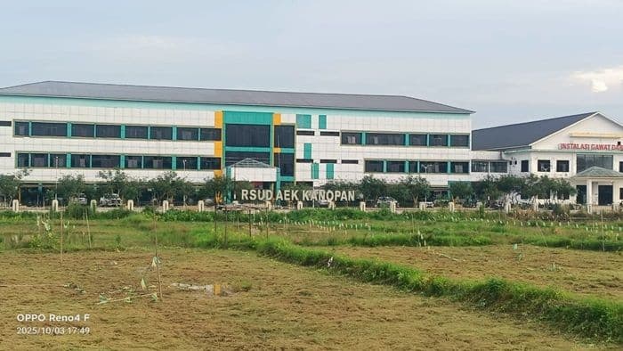 isu_kutipan_pppk_di_rsud_aekkanopan_jadi_perbincangan_warga_labura