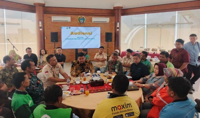 ojol_kembali_keluhkan_aturan_mencekik_bobby_nasution_siap_keluarkan_kebijakan_