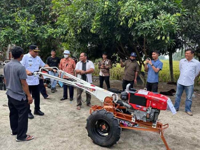 poktan_dapat_bantuan_alsintan_pemkab_asahan_gencarkan_ketahanan_pangan