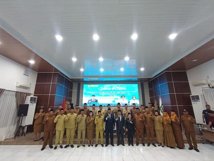 puluhan_pejabat_pemko_pematangsiantar_dilantik_junaedi_sitanggang_tekankan_profesionalisme