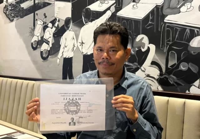 relawan_jokowi_ngamuk_roy_suryo_disebut_teroris_gegara_ijazah_jokowigibran