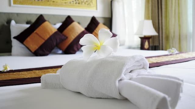 bukan_sekadar_estetika_ini_alasan_hotel_memilih_sprei_berwarna_putih