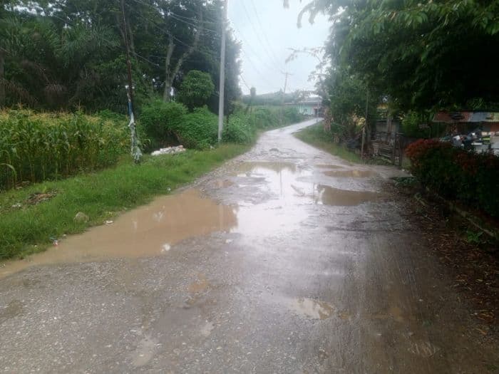 jalan_rusak_jadi_penyebab_wisatawan_enggan_berkunjung_ke_pantai_pasput_toba