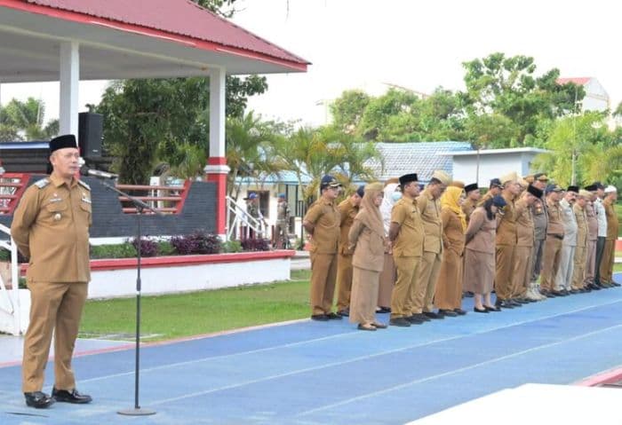 wabup_tapteng_ajak_asn_jadi_teladan_kelola_sampah_dan_jaga_lingkungan