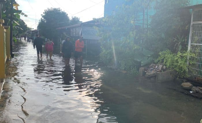 banjir_kembali_rendam_puluhan_rumah_di_tanjung_mulia_hilir_medan_deli