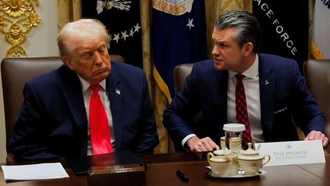ngantuk_presiden_donald_trump_tertidur_saat_rapat_kabinet_as