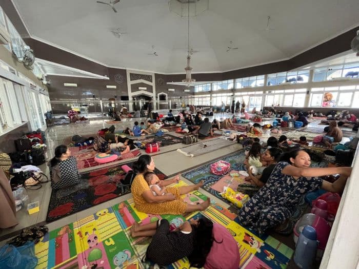 phr_zona_1_kirim_bantuan_banjir_di_aceh_tamiang_dan_langkat_pakai_helikopter