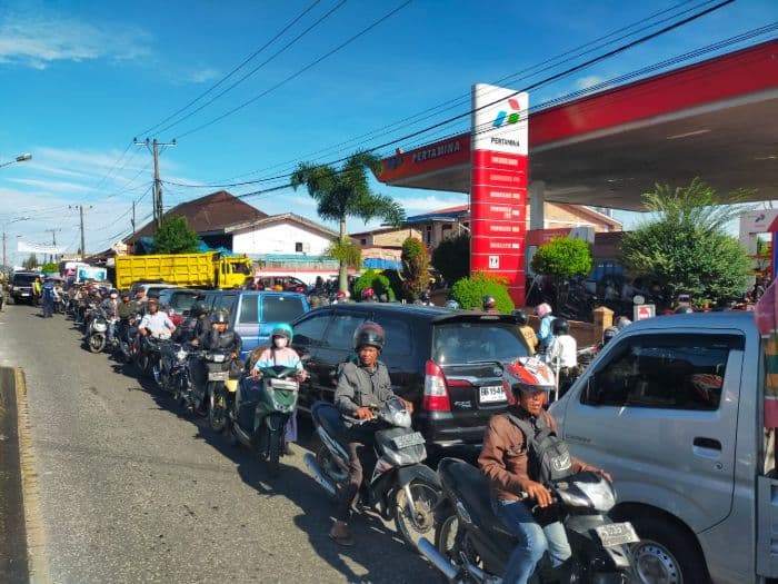 sudah_satu_minggu_bbm_di_dairi_langka_pertamina_beri_penjelasan