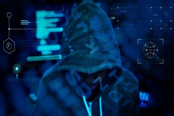 pusat_data_dan_sarana_informatika_komdigi_diretas_data_pegawai_bocor_