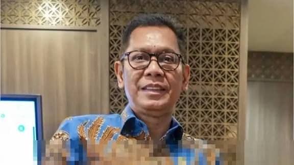 mensesneg_beberkan_tanggal_pelantikan_adies_kadir_sebagai_hakim_mk