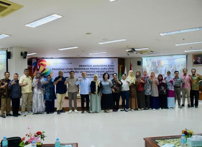 rektor_unimed_tekankan_adaptasi_dan_profesionalisme_guru_pada_orientasi_ppg_calon_guru_2026_