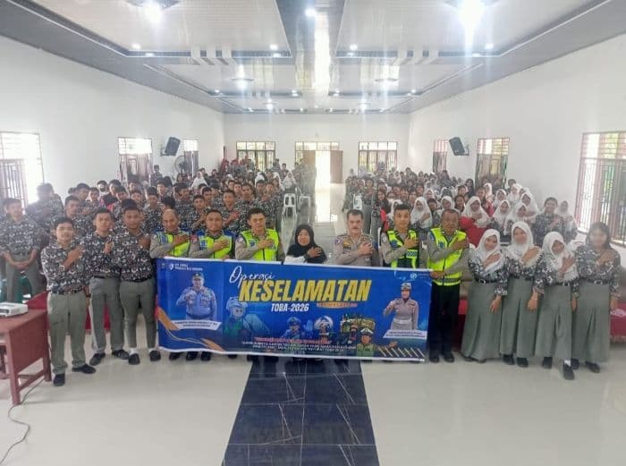 sat_lantas_polresta_deli_serdang_tanamkan_budaya_tertib_lalu_lintas_ke_pelajar