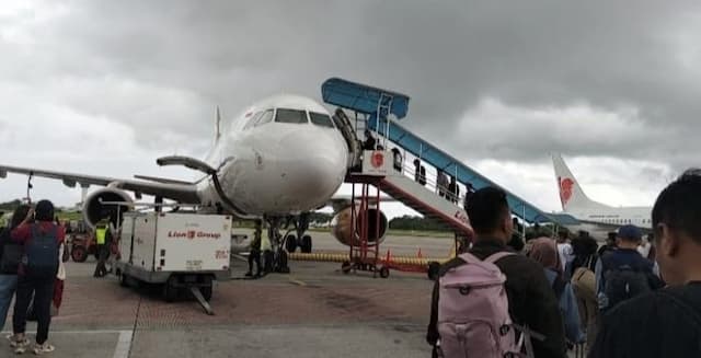 penerbangan_ke_timur_tengah_dari_kualanamu_tertunda_etihad_dan_lion_air_belum_beroperasi