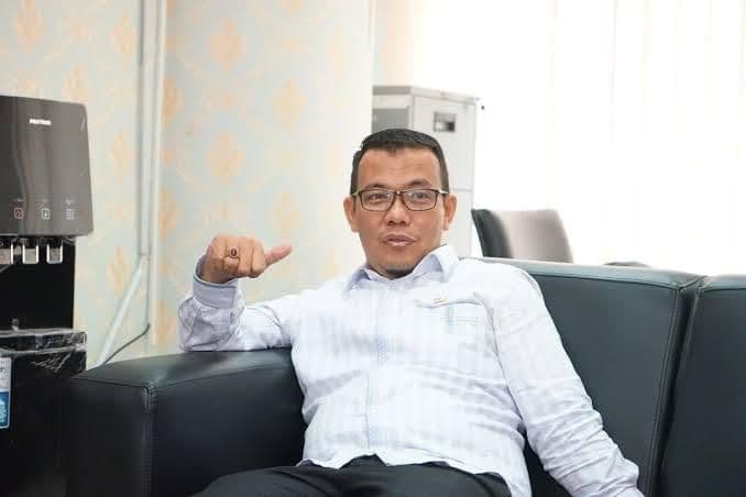 komisi_iv_dprd_desak_dishub_medan_tertibkan_parkir_berlapis_di_jalan_nibung_raya