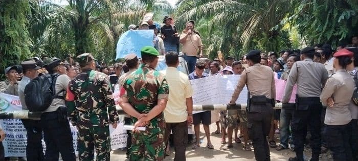 warga_kolang_geruduk_pt_tas_di_tapteng_tuntut_csr_hingga_perbaikan_lingkungan