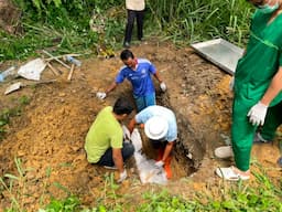 identitas_tak_terungkap_mayat_perempuan_yang_ditemukan_di_sungai_bah_bolon_dimakamkan