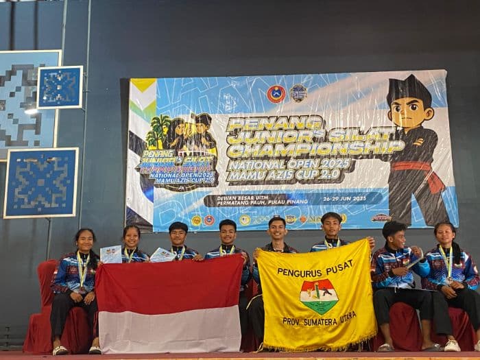 atlet_silat_peraih_emas_terlantar_di_bandara_kualanamu_pulang_ke_kampung_naik_pickup