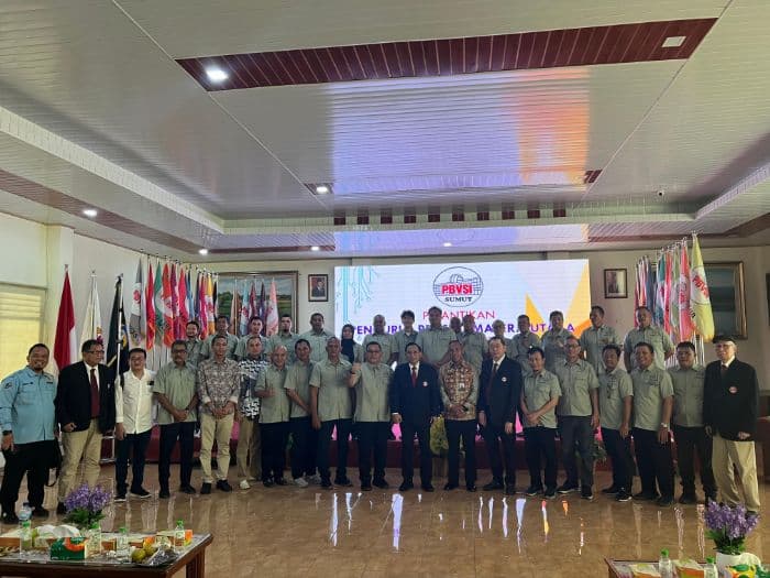 dilantik_pbvsi_sumut_diminta_cetak_prestasi_di_pon_2028