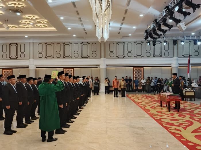 lantik_pejabat_pemprov_sumut_gubernur_bobby_nasution_ingatkan_tidak_korupsi