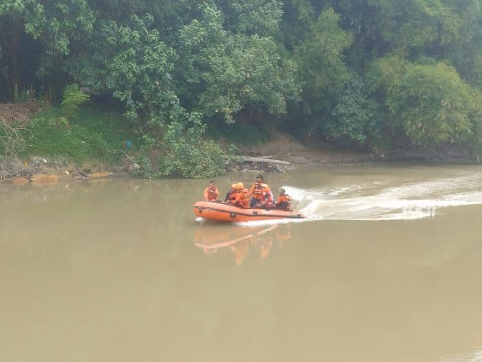 tim_gabungan_perluas_pencarian_korban_tenggelam_di_sungai_silau_kisaran