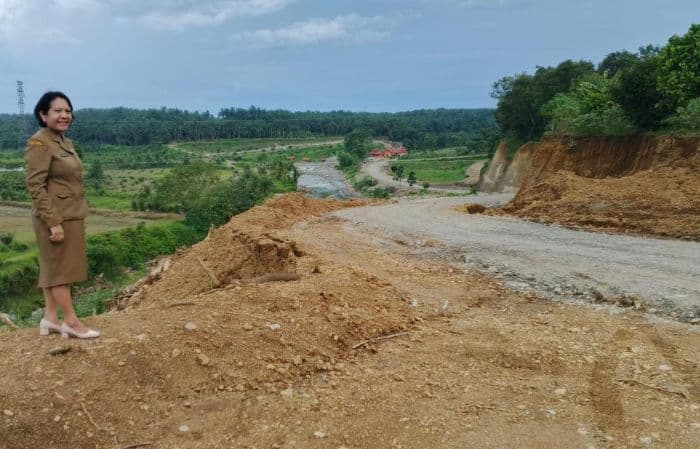 akses_sman_1_namorambe_mulai_diperbaiki_jalan_baru_dan_jembatan_dibangun