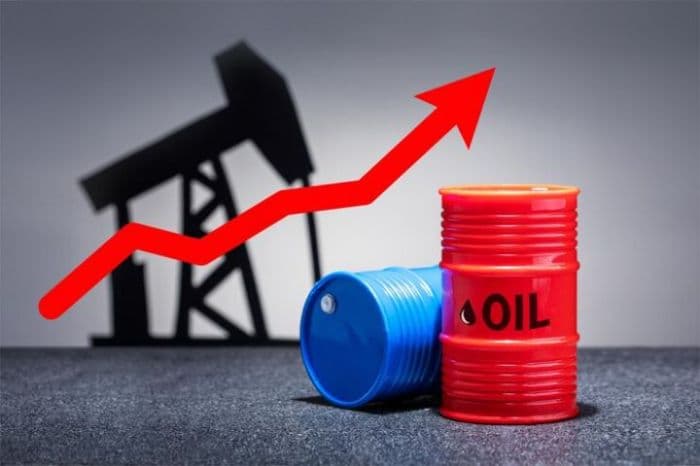 harga_minyak_dunia_turun_tajam_usai_trump_tunda_serang_iran