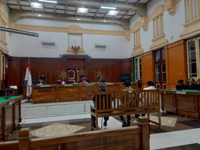 jaksa_ajukan_banding_vonis_510_tahun_penjara_terhadap_tiga_terdakwa_korupsi_kapal_tunda_pelindo
