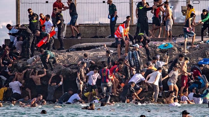krisis_ceuta_picu_perdebatan_panas_ue_soal_kebijakan_migrasi_pm_spanyol
