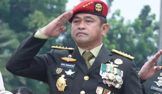 ksad_maruli_simanjuntak_pimpin_sertijab_danpuspomad_dan_dansecapaad_ini_profil_dan_rekam_jejaknya