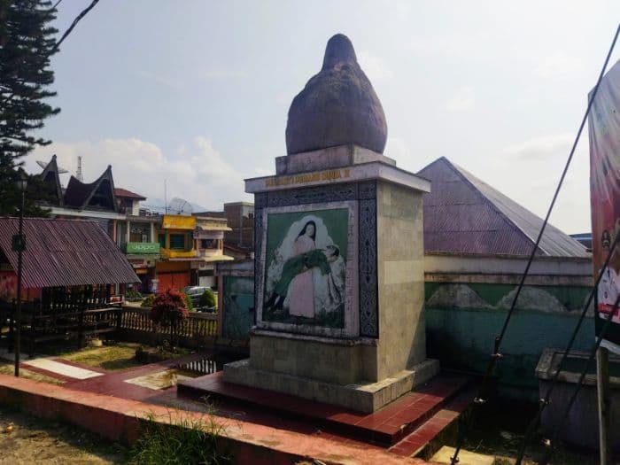 warga_usulkan_hening_cipta_di_tugu_perang_dunia_ii_pada_hut_ri