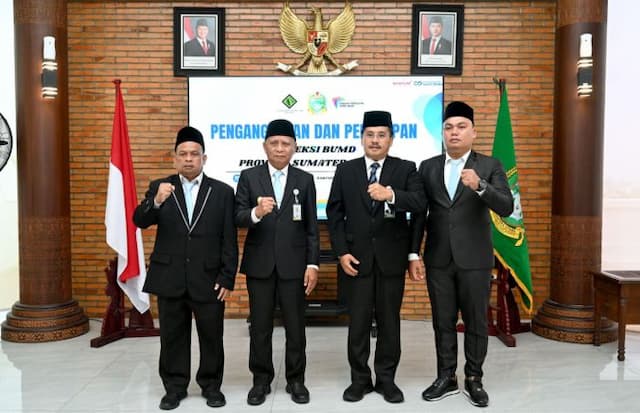 wagub_sumut_surya_lantik_direksi_baru_pt_psu_dan_pd_aij_tekankan_lima_prinsip