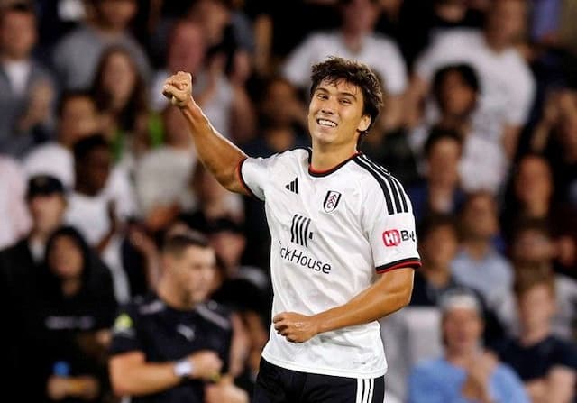 fulham_jadi_real_madrid_mini_rekrut_3_jebolan_akademi_los_blancos