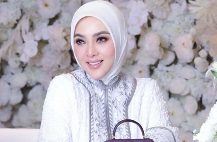 syahrini_ungkap_perjuangan_mendapatkan_momongan_sempat_keguguran_hingga_kehilangan_bayi_kembar_